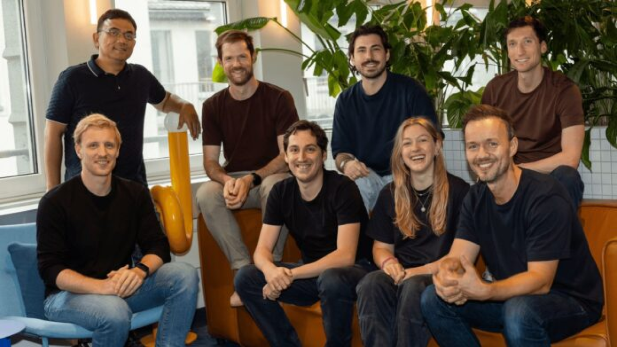 Ahead Health platform combining blood testing and AI-supported health tracking for preventive care.