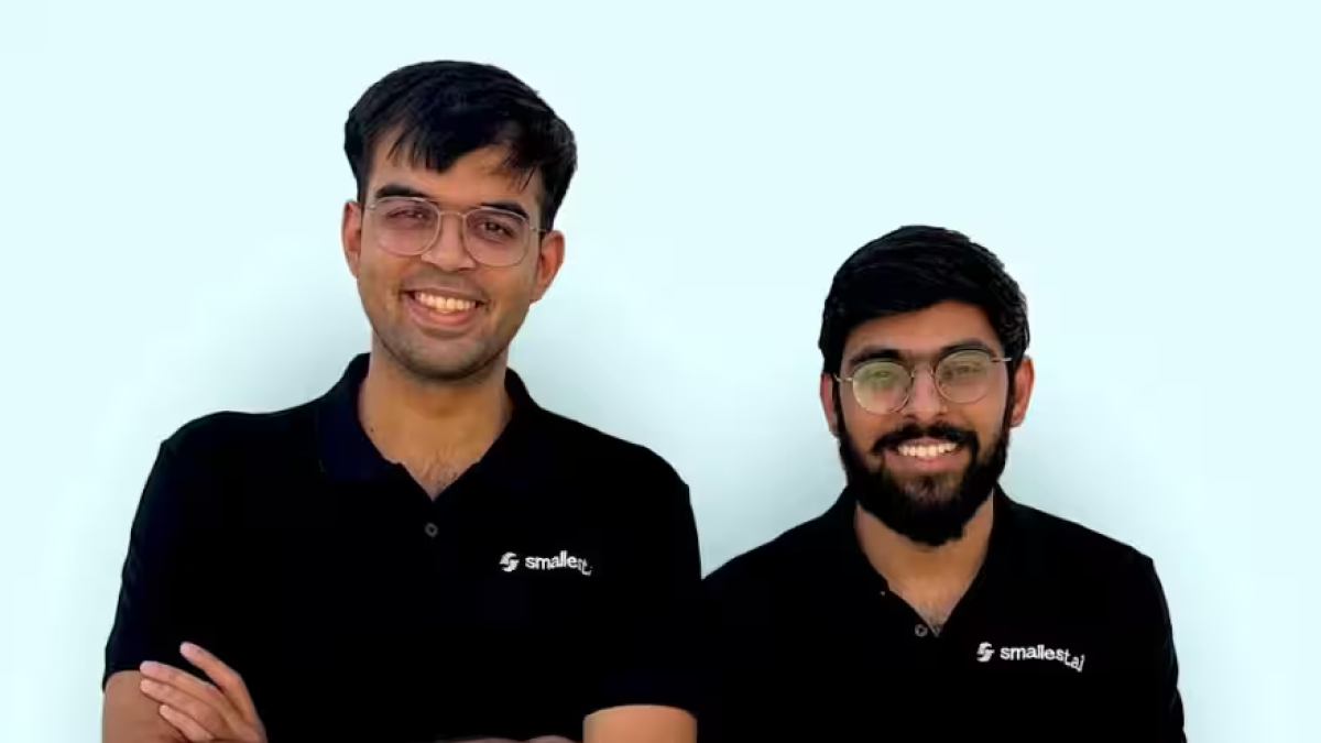 Smallest.ai Voice 4.0 processing listening, reasoning and speech simultaneously during an enterprise call.